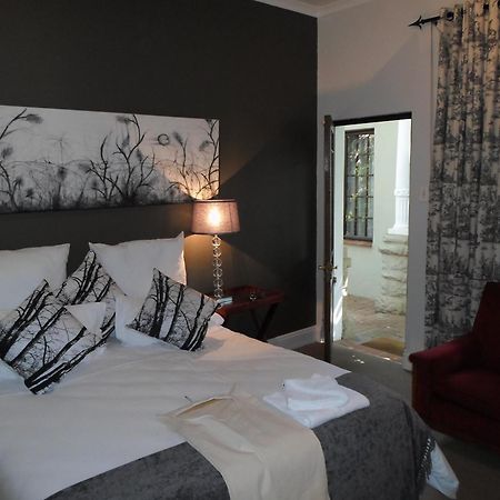 Melville Turret Guesthouse Johannesburg Bagian luar foto