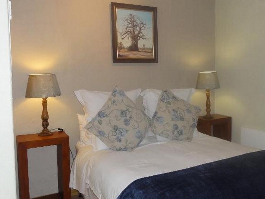 Melville Turret Guesthouse Johannesburg Bagian luar foto